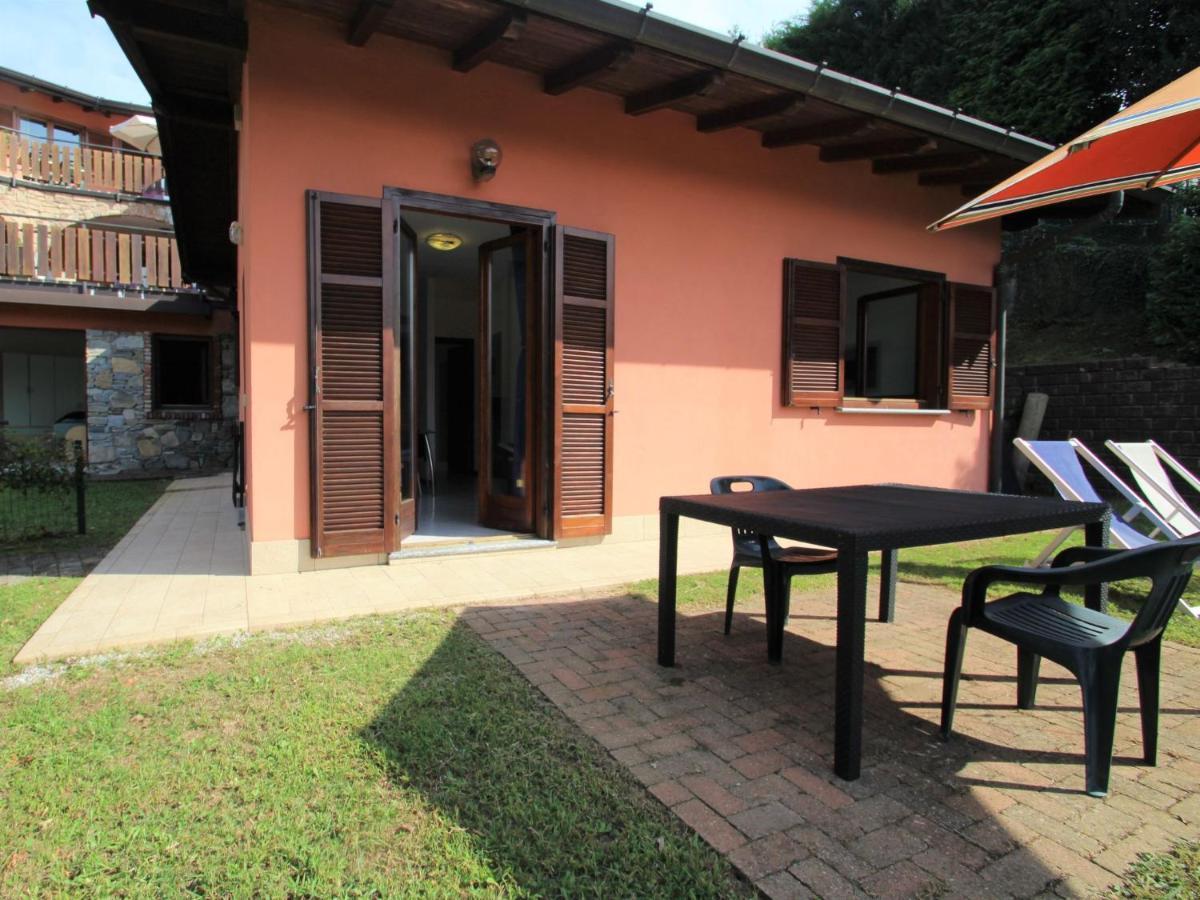 Holiday Home Residenza Agrifoglio-12 By Interhome Луино Екстериор снимка