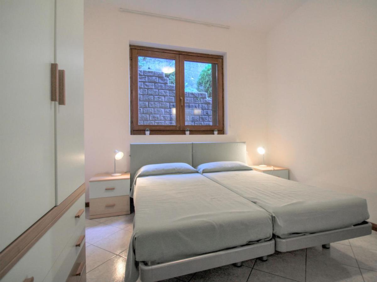 Holiday Home Residenza Agrifoglio-12 By Interhome Луино Екстериор снимка