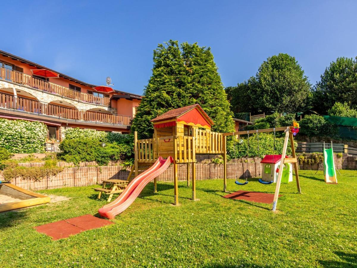 Holiday Home Residenza Agrifoglio-12 By Interhome Луино Екстериор снимка