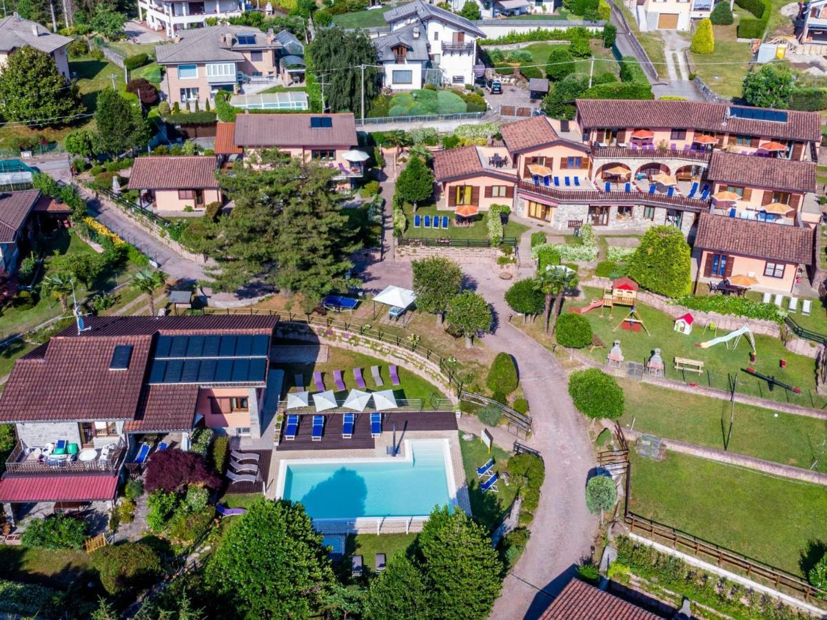Holiday Home Residenza Agrifoglio-12 By Interhome Луино Екстериор снимка