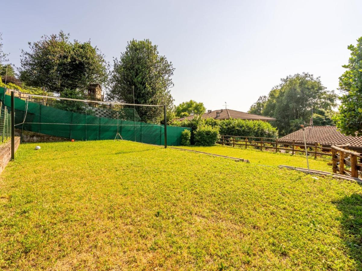 Holiday Home Residenza Agrifoglio-12 By Interhome Луино Екстериор снимка